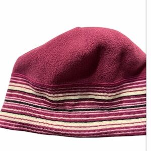 Columbia sporting company polyester and wool winter hat  unisex